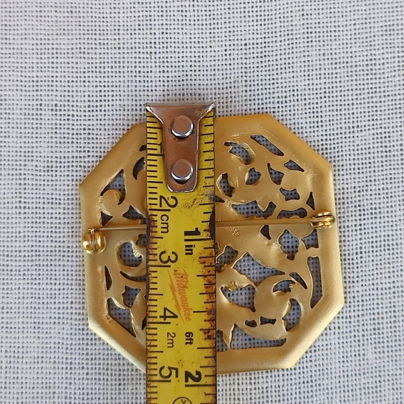 Rare Vintage Williamsburg Hidden Dog Face Brooch - Picture 6 of 6
